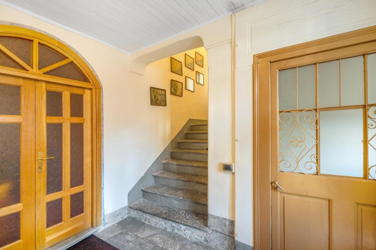 A Casa Di Elda Apartment Santa Maria Maggiore Luaran gambar